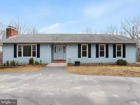 115 Aiken Dr, Romney, WV 26757