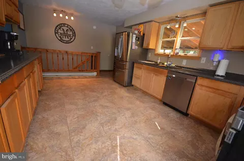 84 Antler Rd, Springfield, WV 26763 photo 14