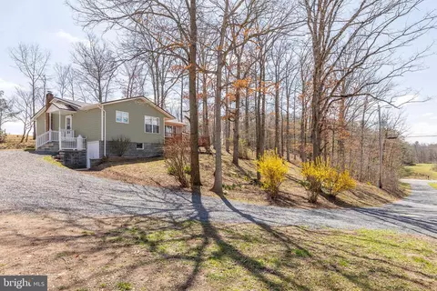 580 Slanesville Pike, Slanesville, WV 25444