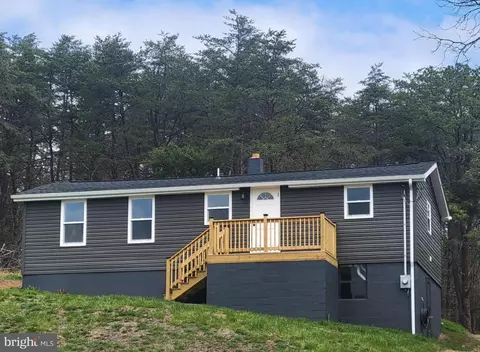 20484 Northwestern Pike, Shanks, WV 26761