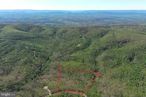 40 Hamilton Ests, Romney, WV 26757