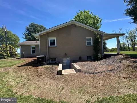 Exterior - 111 Heron Ln, Augusta, WV 26704 photo 13 of 25