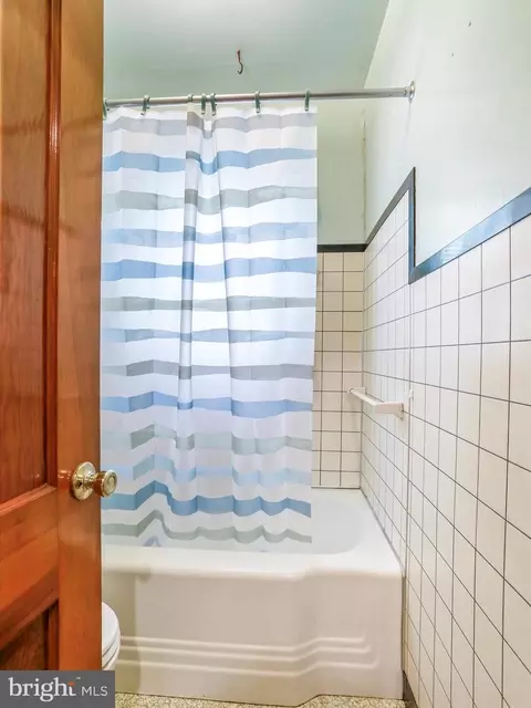 437 Everett Pl, Romney, WV 26757 photo 8