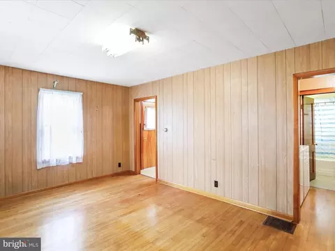 437 Everett Pl, Romney, WV 26757 photo 5