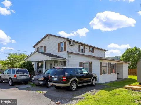 155153157 N Charlevoix Pl, Romney, WV 26757