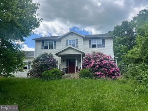 1442 Hickory Corner Rd, Augusta, WV 26704