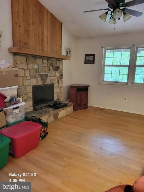 259 Derby Dr, High View, WV 26808 photo 6