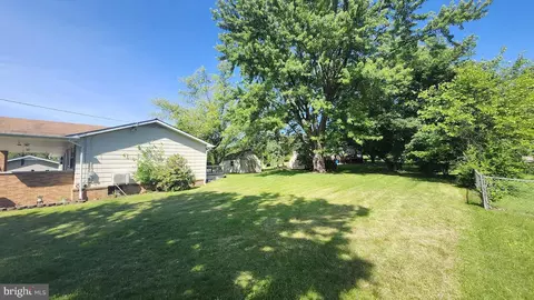 Exterior - 210 Crestview Dr, Romney, WV 26757 photo 3 of 4