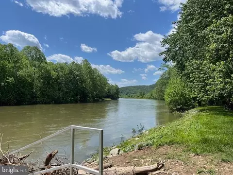 28 Bluffs Rd, Springfield, WV 26763 photo 12