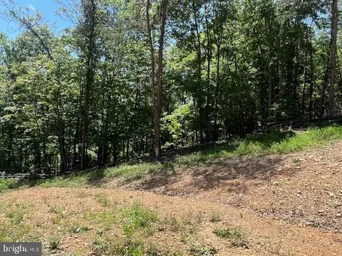 28 Bluffs Rd, Springfield, WV 26763 photo 24