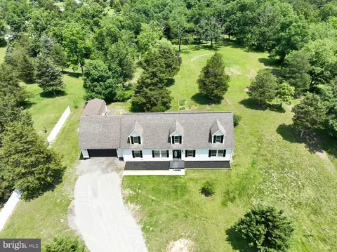 View/Area - 511 Tupelo Loop, Springfield, WV 26763 photo 2 of 3