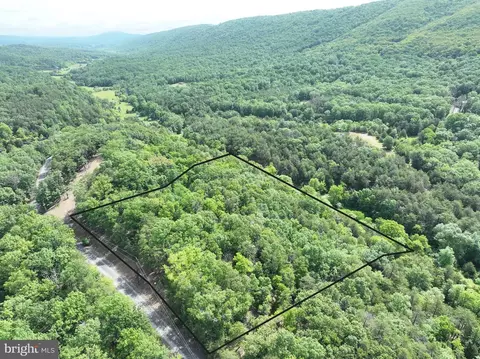 5 21 Ac Hamilton Oaks Dr, Romney, WV 26757