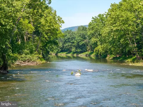 7 Bear Garden Trail, Capon Bridge, WV 26711