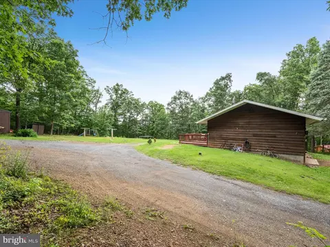 Exterior - 357 Crestview Mountain Rd, Augusta, WV 26704 photo 6 of 12