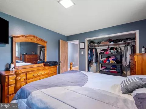 Bedroom - 357 Crestview Mountain Rd, Augusta, WV 26704 photo 2 of 5