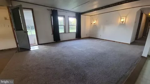 81 Old County Rd, Green Spring, WV 26722 photo 8