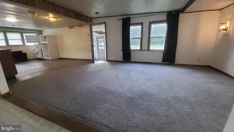 81 Old County Rd, Green Spring, WV 26722 photo 7