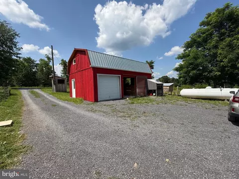 Exterior - 18 Silver Fern Pl, Points, WV 25437 photo 15 of 17