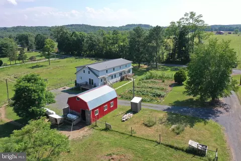 18 Silver Fern Pl, Points, WV 25437