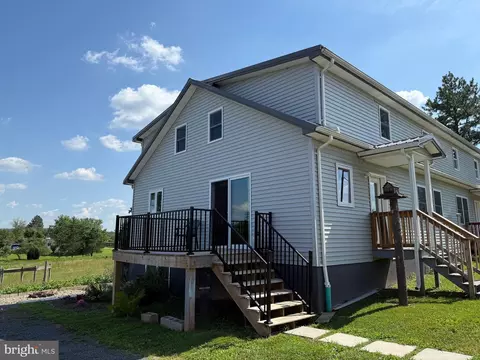 Exterior - 18 Silver Fern Pl, Points, WV 25437 photo 12 of 17