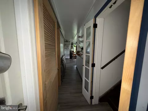 Entry Way - 18 Silver Fern Pl, Points, WV 25437 photo 5 of 12