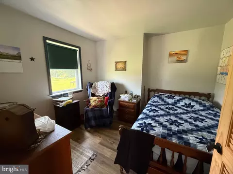 Bedroom - 18 Silver Fern Pl, Points, WV 25437 photo 1 of 14
