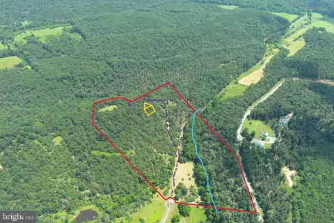 2 Quiveys Grv, Romney, WV 26757