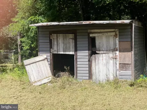 196 Lost Run Rd, Levels, WV 25431 photo 8