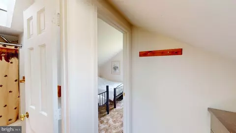 Entry Way - 313 Wright Rdg, Rio, WV 26755 photo 15 of 15