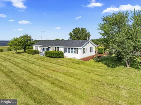 995 Ford Hill Rd, Augusta, WV 26704