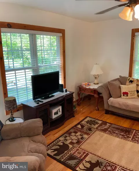 Living - 624 Mountain Lion Ln, Augusta, WV 26704 photo 1 of 1
