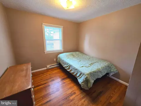 Bedroom - 117 Lake View Dr, Augusta, WV 26704 photo 4 of 5