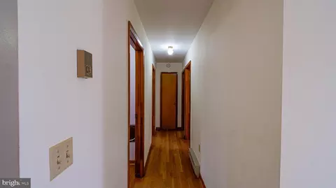 Entry Way - 251 Solid Oak Dr, Romney, WV 26757 photo 2 of 5