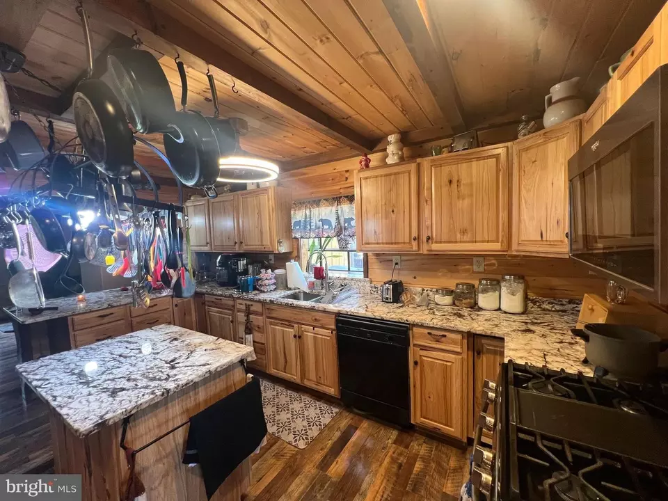 Kitchen - Undisclosed, Levels, WV 25431 photo 2 of 2