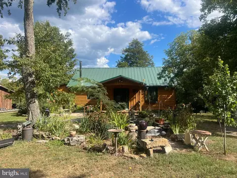 Undisclosed, Levels, WV 25431