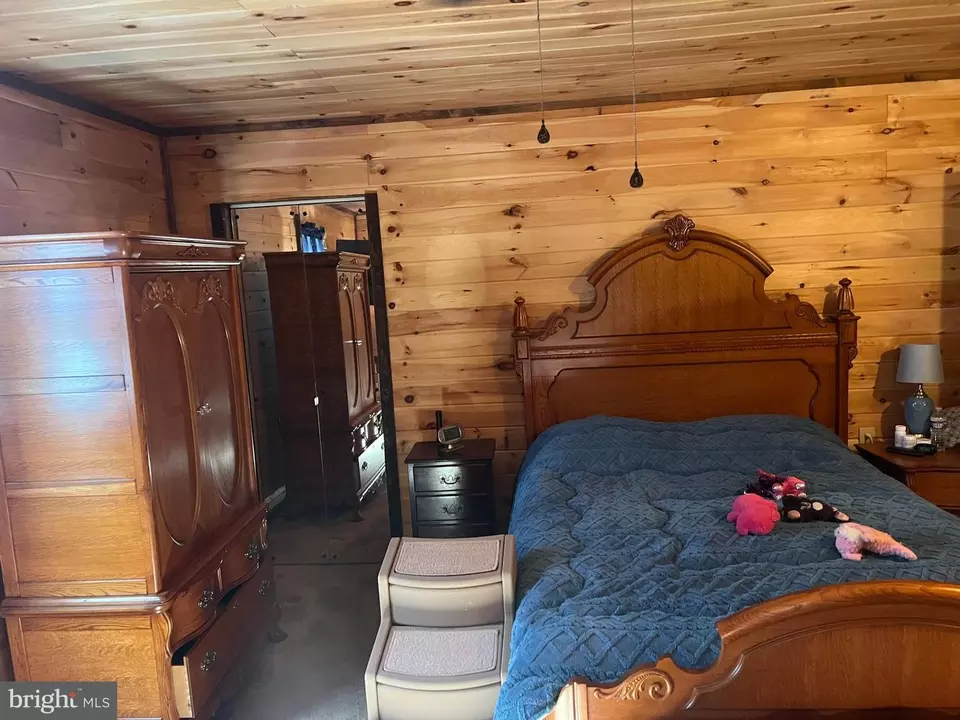 Bedroom - Undisclosed, Levels, WV 25431 photo 6 of 7