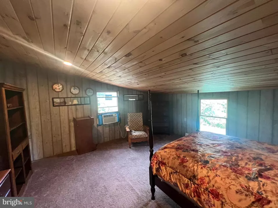 Bedroom - Undisclosed, Levels, WV 25431 photo 3 of 7