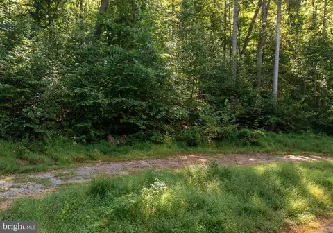 Riggs Hollow, Capon Bridge, WV 26711