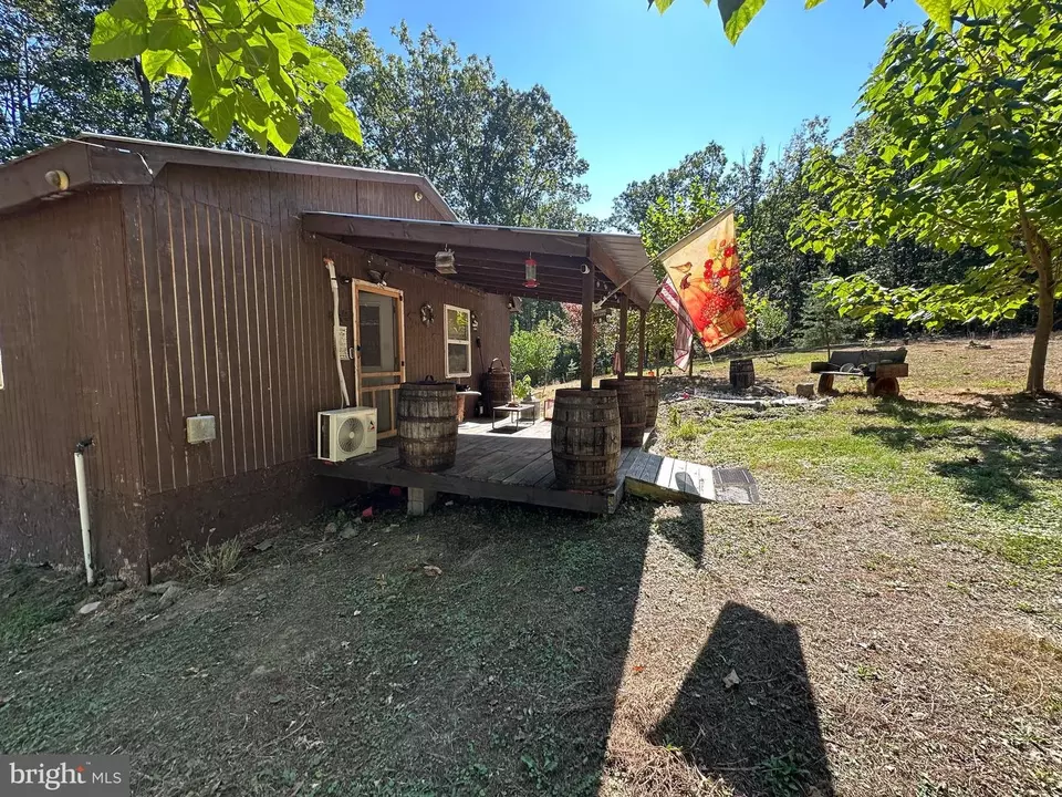 Exterior - 44 Gobbler Dr, Springfield, WV 26763 photo 4 of 13