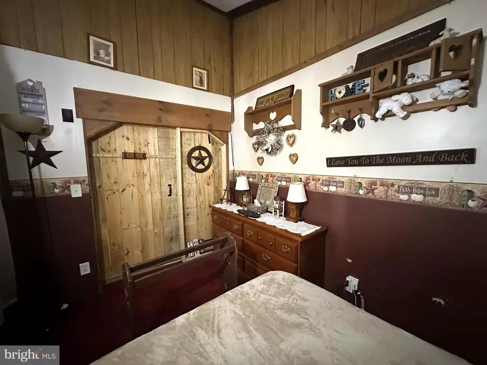 Bedroom - 44 Gobbler Dr, Springfield, WV 26763 photo 4 of 4
