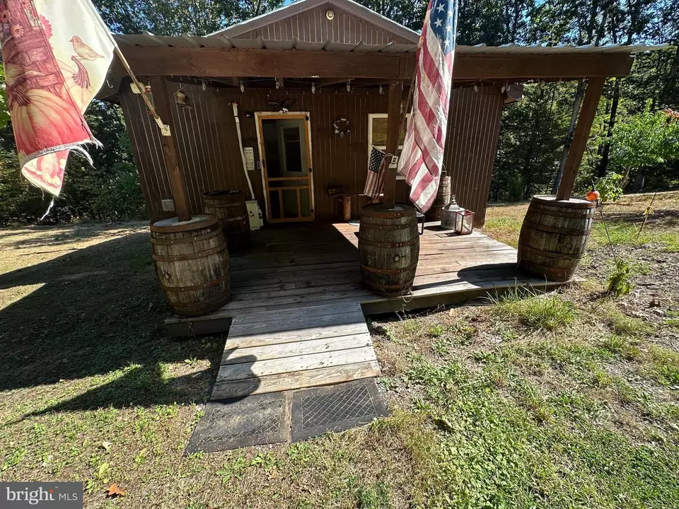 Exterior - 44 Gobbler Dr, Springfield, WV 26763 photo 5 of 13