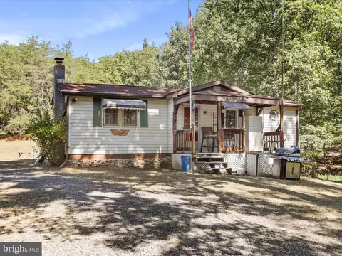 2370 Kerns School Rd, Springfield, WV 26763