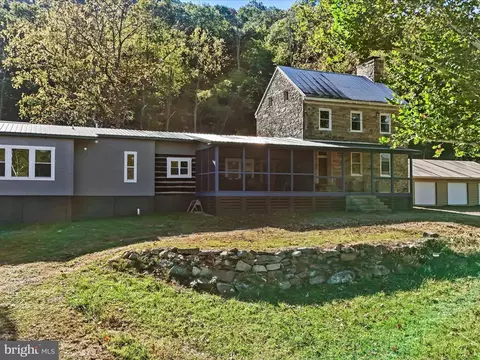 4478 Foxes Hollow Rd, Romney, WV 26757