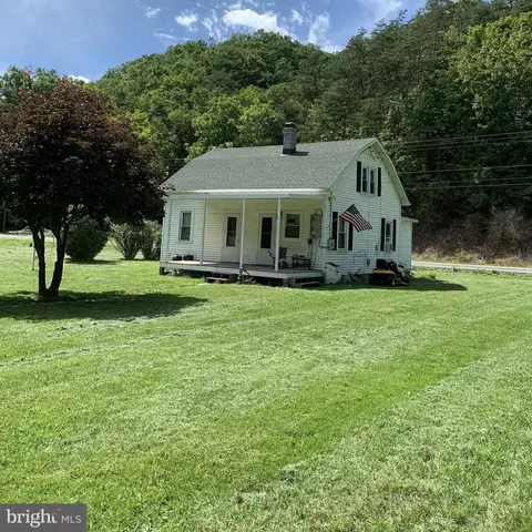 11105 Ford Hill Rd, Rio, WV 26755