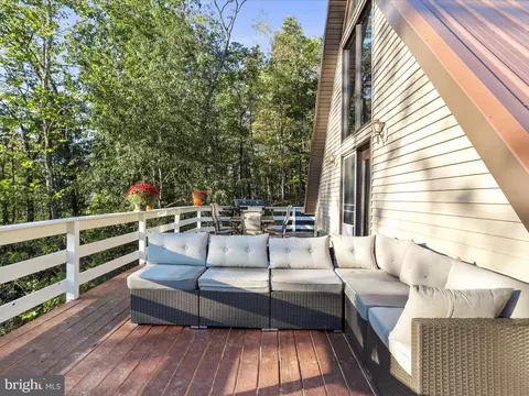 1251 Delray Rd, Augusta, WV 26704 photo 6