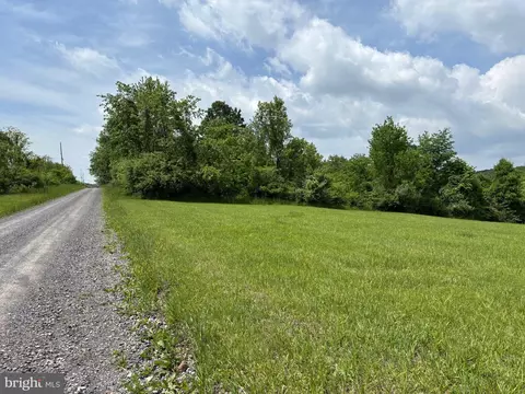 Apple Dr, Romney, WV 26757