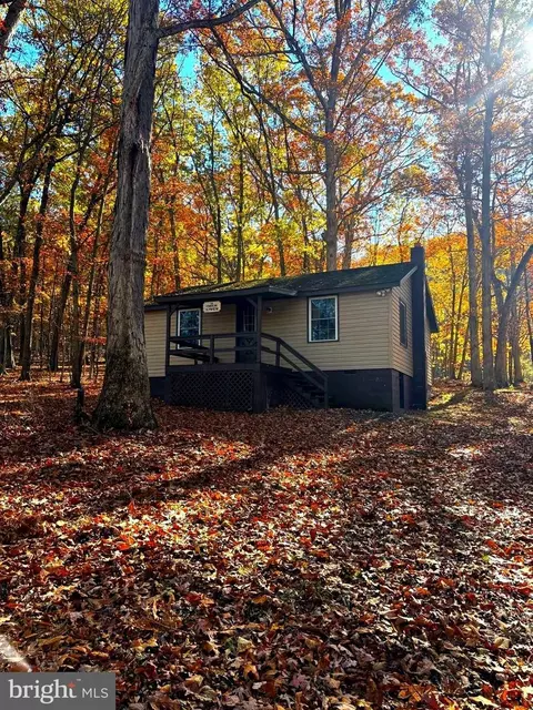 195 Babbling Brook Ln, Romney, WV 26757