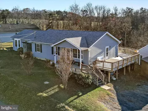 11 Hiram Ln, Bloomery, WV 26817