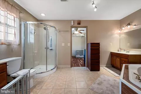 11 Hiram Ln, Bloomery, WV 26817 photo 6