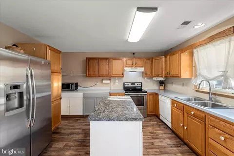 11 Hiram Ln, Bloomery, WV 26817 photo 4
